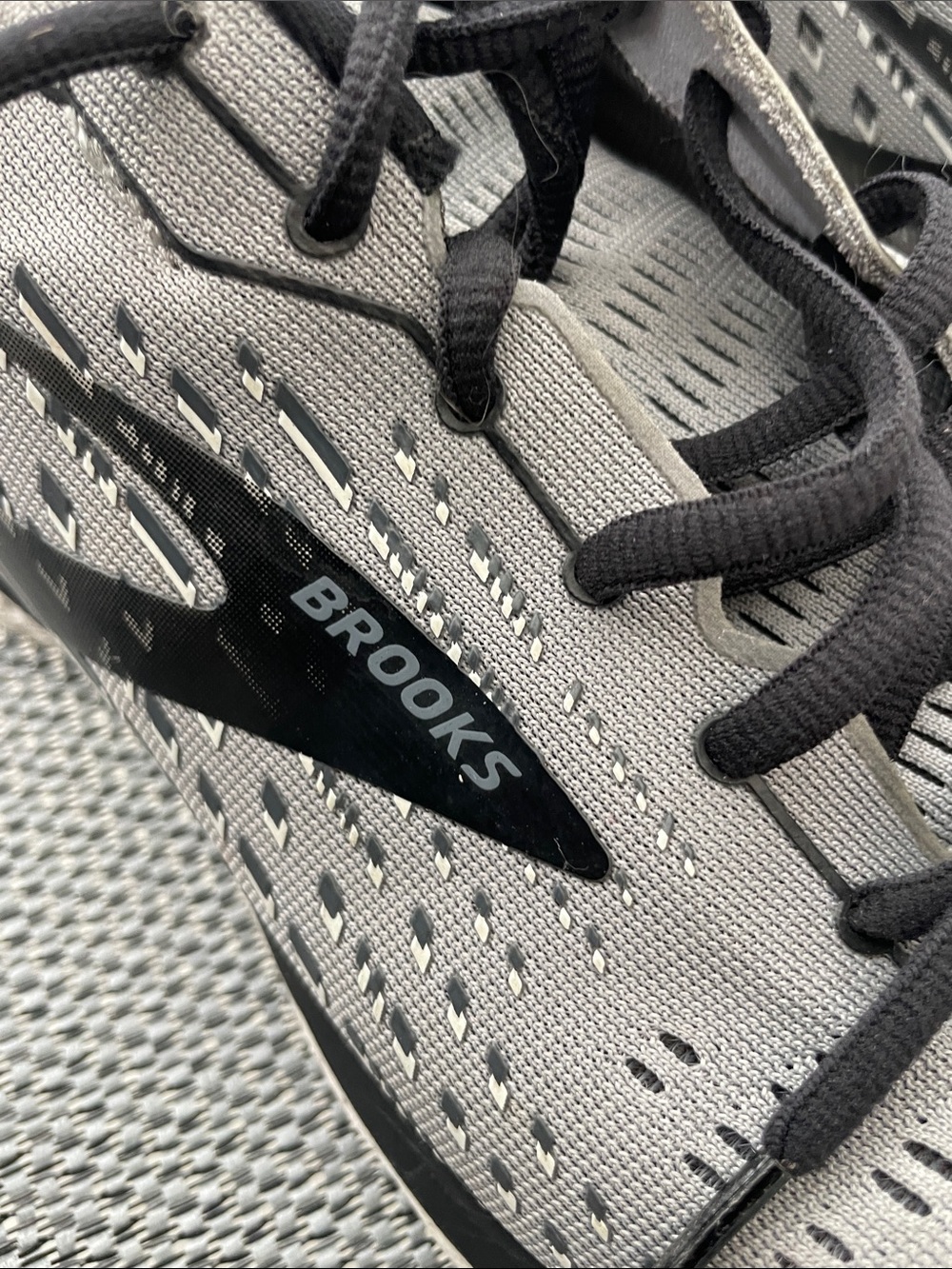 Brooks Men’s Athletic Running Shoes - Light Gray/Black - Picture 2 of 7
